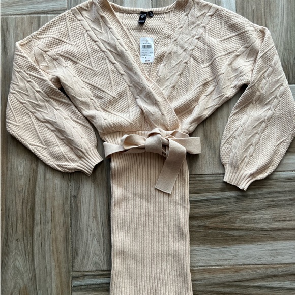 Windsor Cable Knit Sweater Dress - Oatmeal - Picture 1 of 7